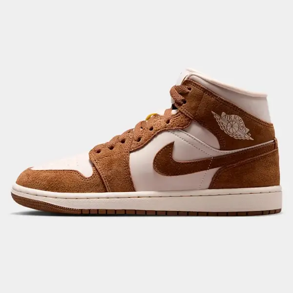 Jordan 1 Mid Dama Light British Tan Chalk