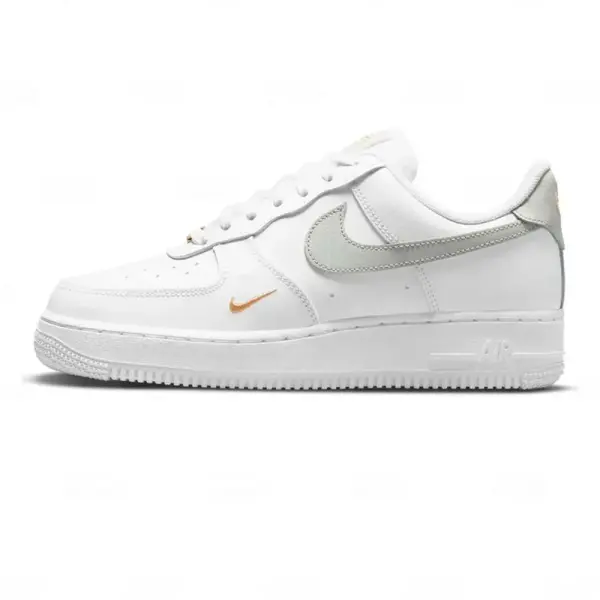 Nike dama Air Force 1 ’07 Essential