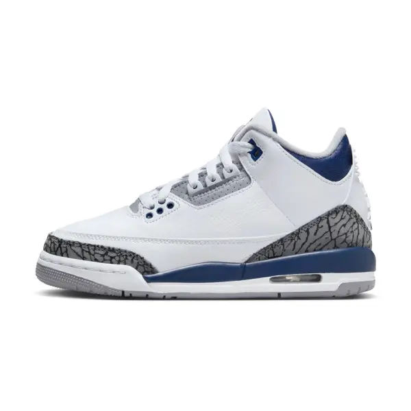 Juvenil Jordan 3 Retro ‘Midnight Navy’ (DM0967-140) UNICO PAR