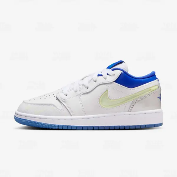 Juvenil Jordan 1 Low The Sky Is Not The Limit (GS) (HJ9955-100)
