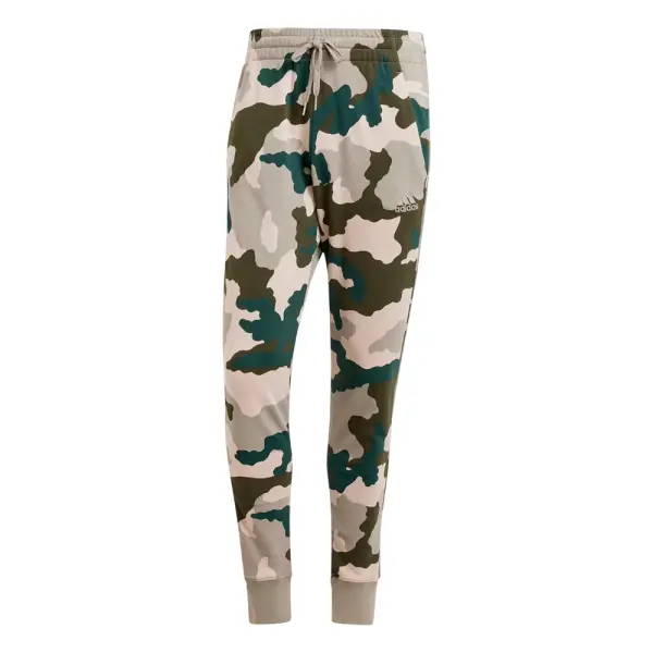 Pantalón Jogger Varon Adidas Seasonal Essentials Camuflaje (IV7384) (( CMMT ))