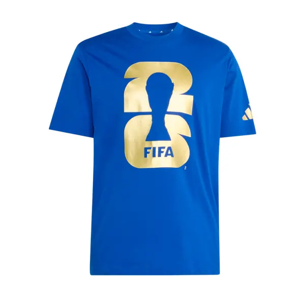 Polo Varon Adidas Copa Mundial de la FIFA 26™ Emblema Oficial (KB3705)