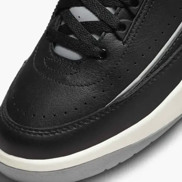 Air Jordan 2 Retro - DR8884-001