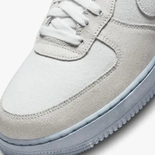 Nike Air Force 1 '07 LV8 EMB DV0787-100